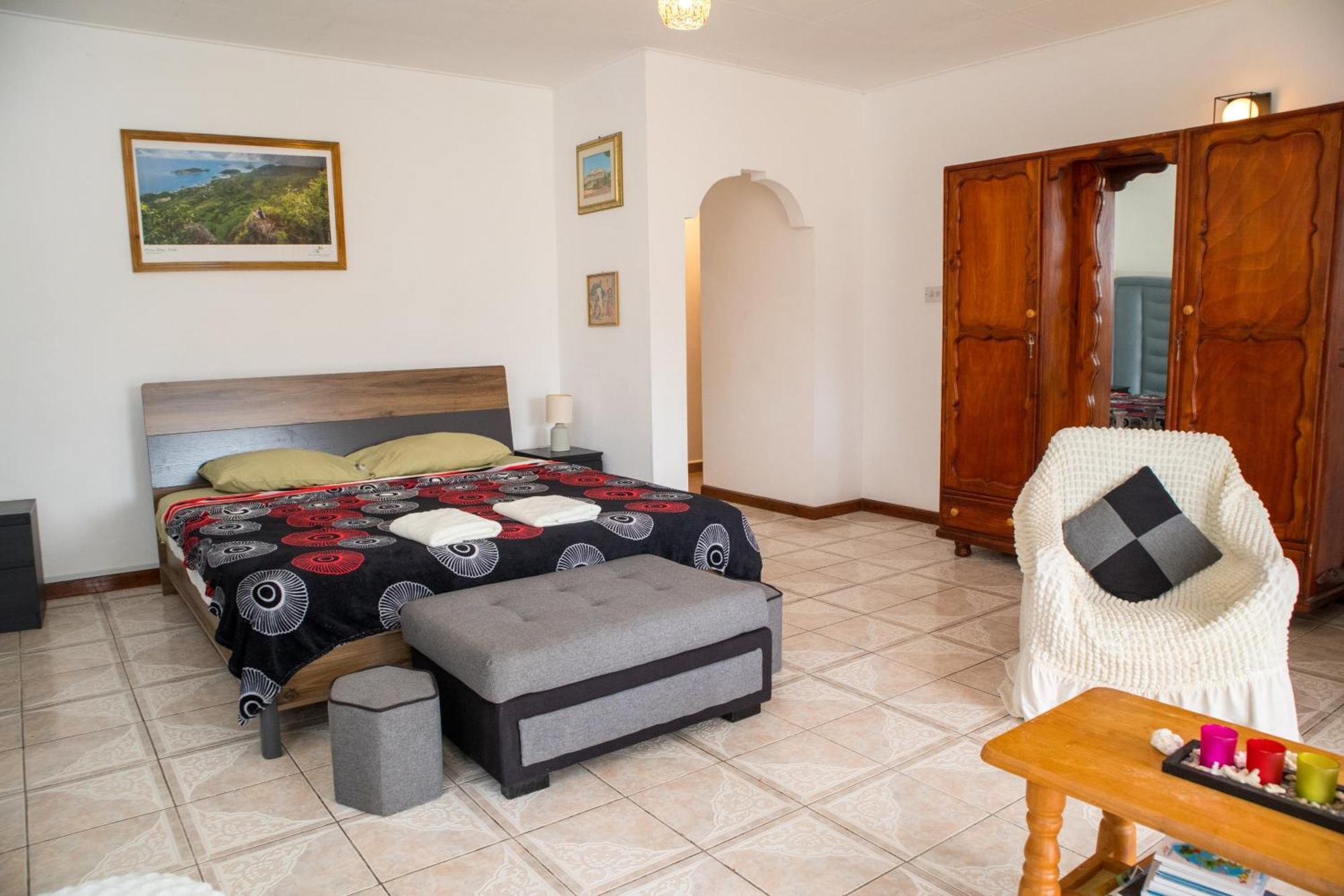 Mountain Apartments Anse Etoile Esterno foto