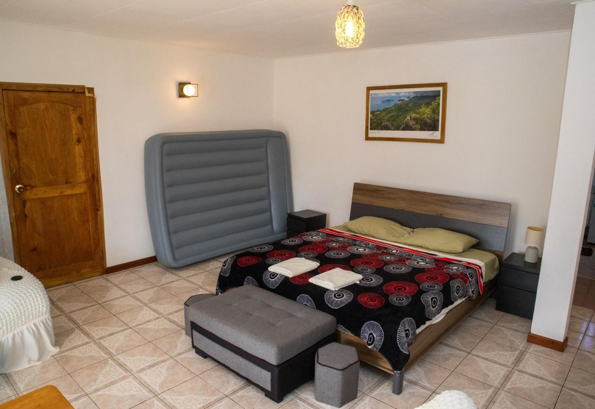 Mountain Apartments Anse Etoile Esterno foto