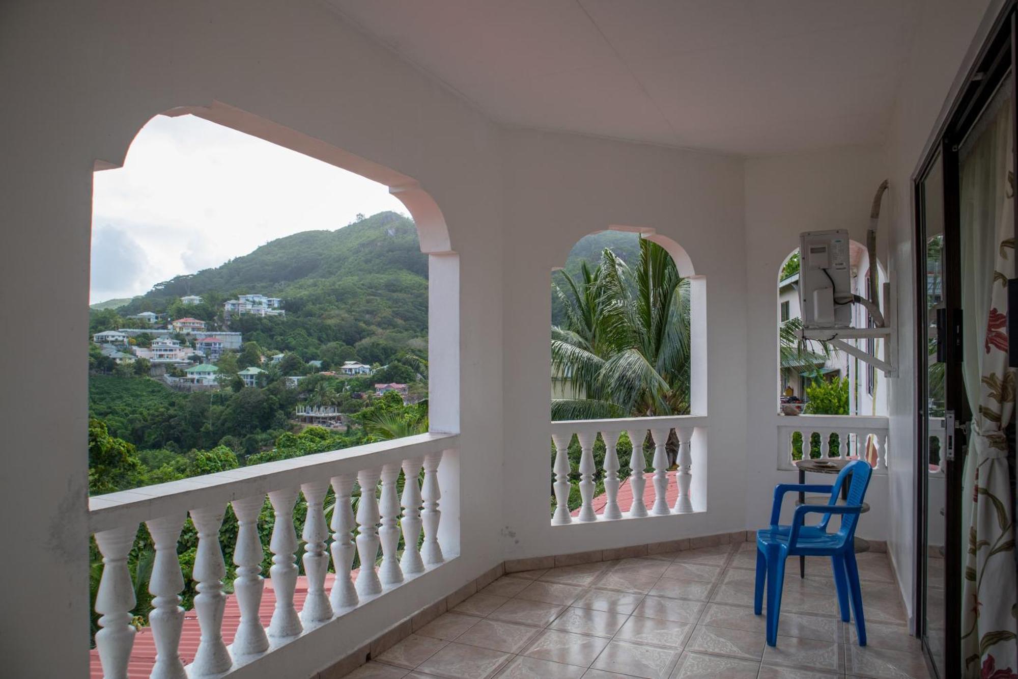 Mountain Apartments Anse Etoile Esterno foto